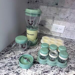 Baby Bullet, food processor.